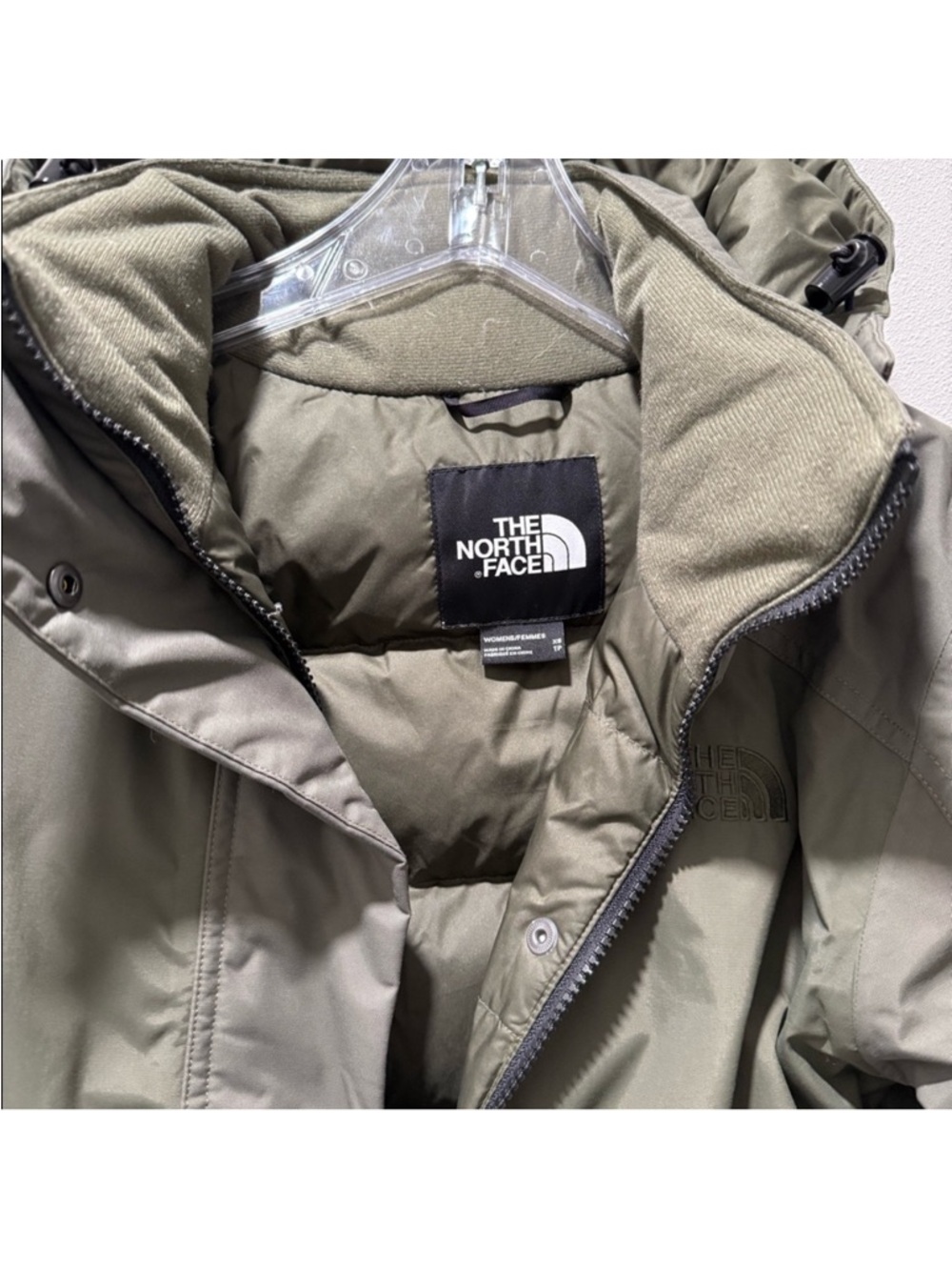 The North Face Reign Parka - Picture 5 of 8
